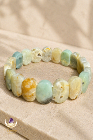 https://wp.umaydogaltas.com/wp-content/uploads/2026/05/Larimar-Rolex-Kesim-Bileklik-2-300x450.png